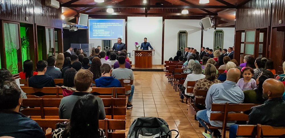 Igreja da Palhoça I comemora 27 anos de história